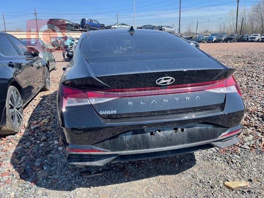 هیوندای ئەلەنترا